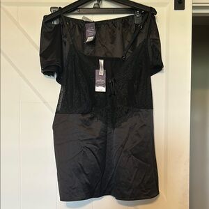 NWT 2 Piece Cacique Lingerie Set Plus 22/24